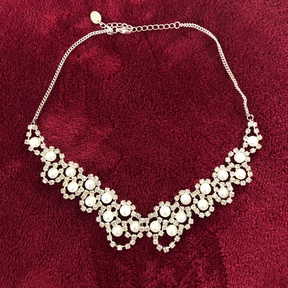 Pearl and rhinestone necklace